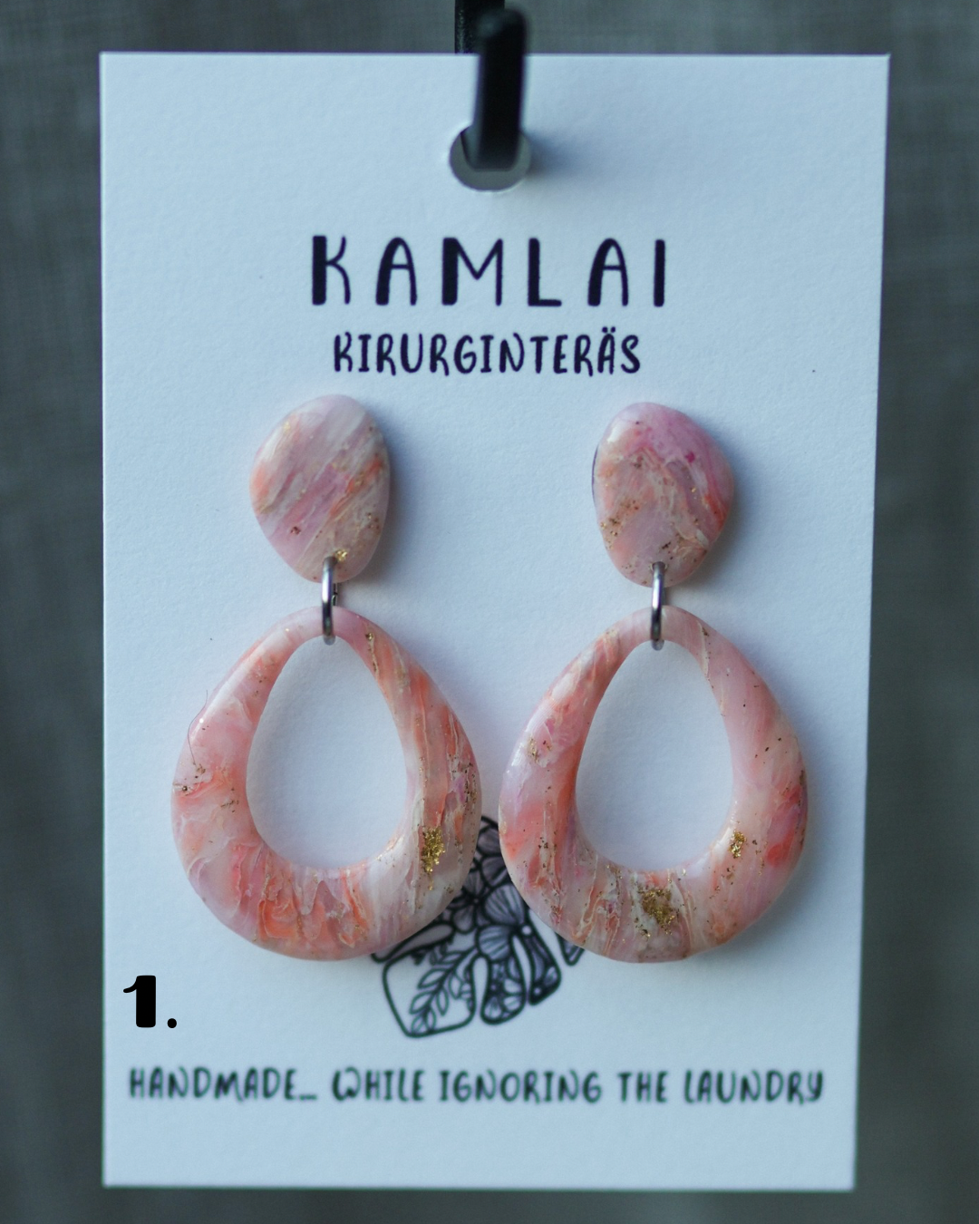 Velvet Dust -korvakorut