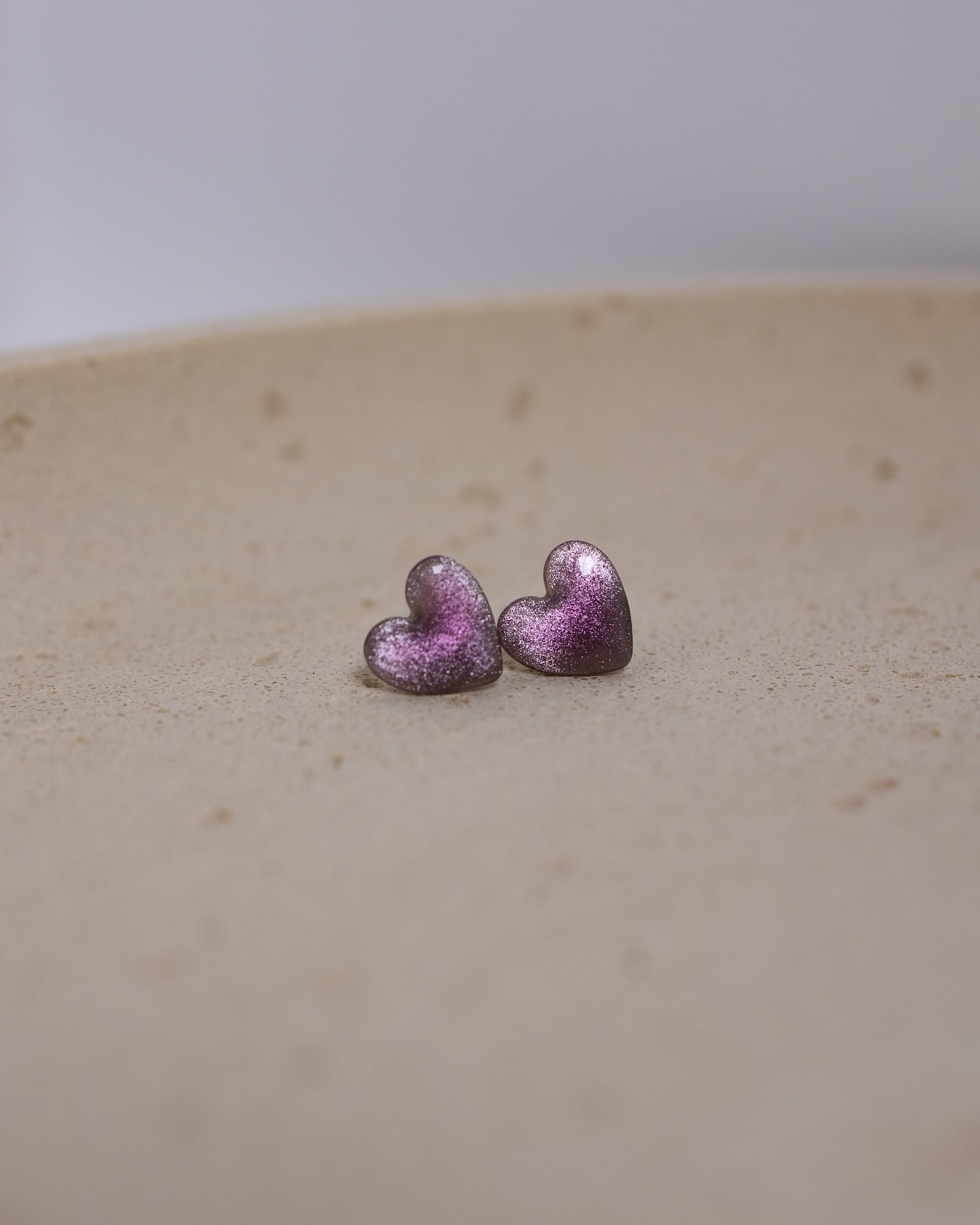 Sinja | Cat Eye sydän nappikorvakorut