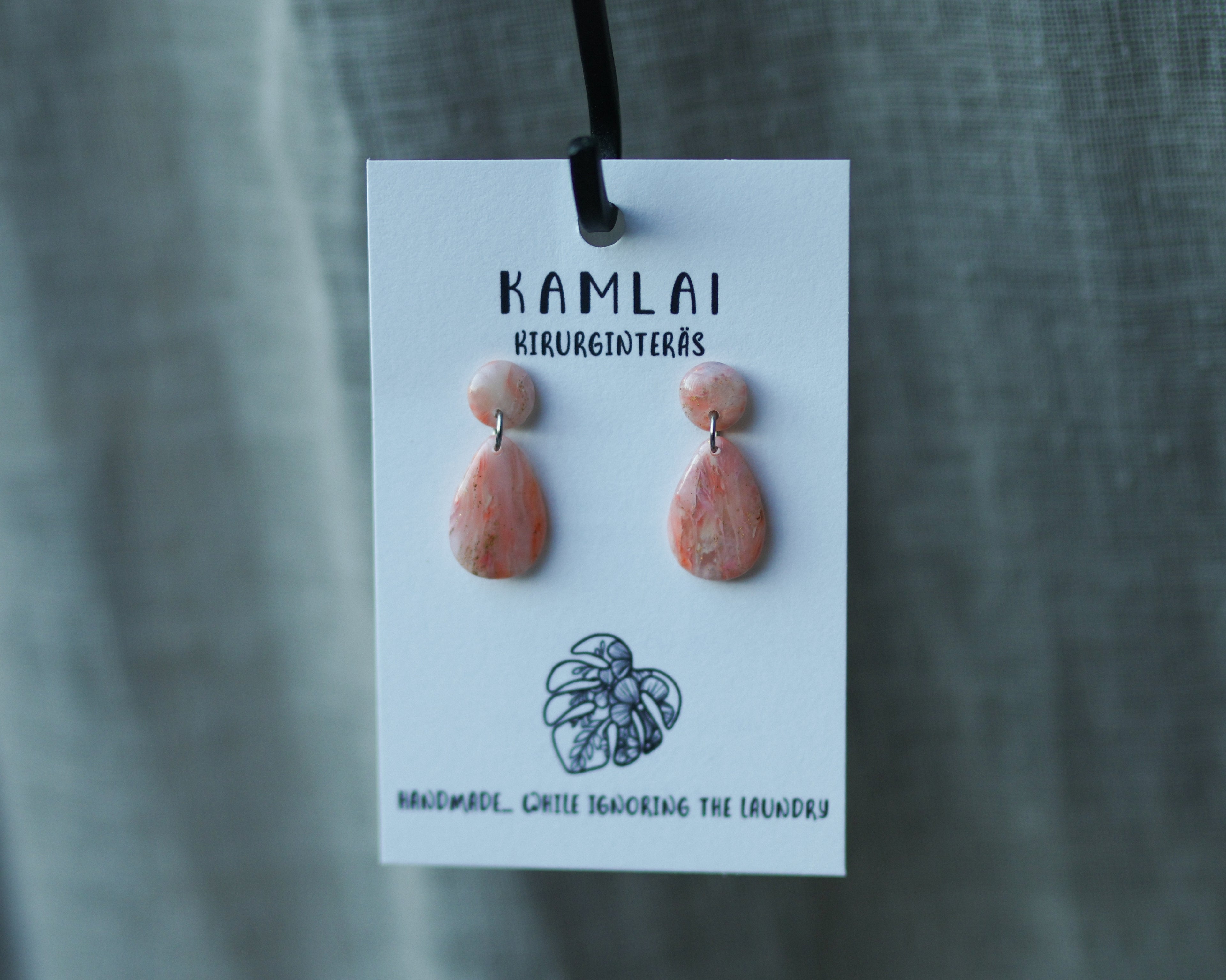 Blushwave -korvakorut